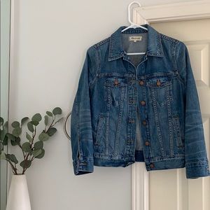 Madewell denim jacket size s